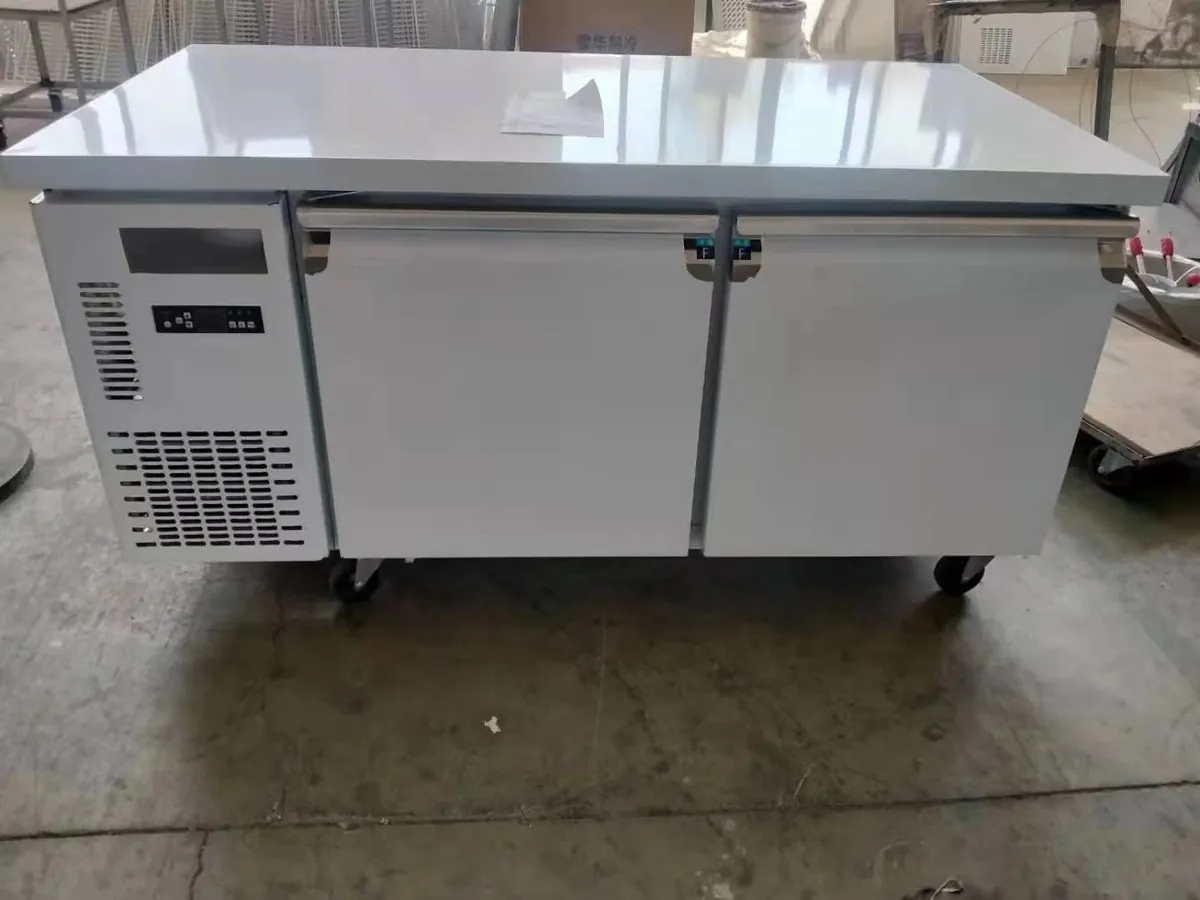 Commercial Refrigerated Worktable Image 2